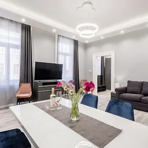 Hotel de apartamente Prime Star Deak Ter Modern Luxury