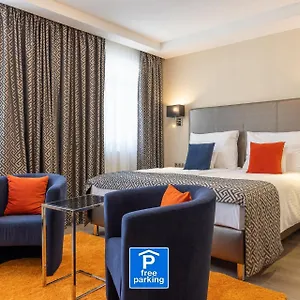 Otel Silver Crown & Residence, Palace Quarter