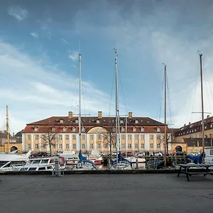 Kanalhuset Hotell