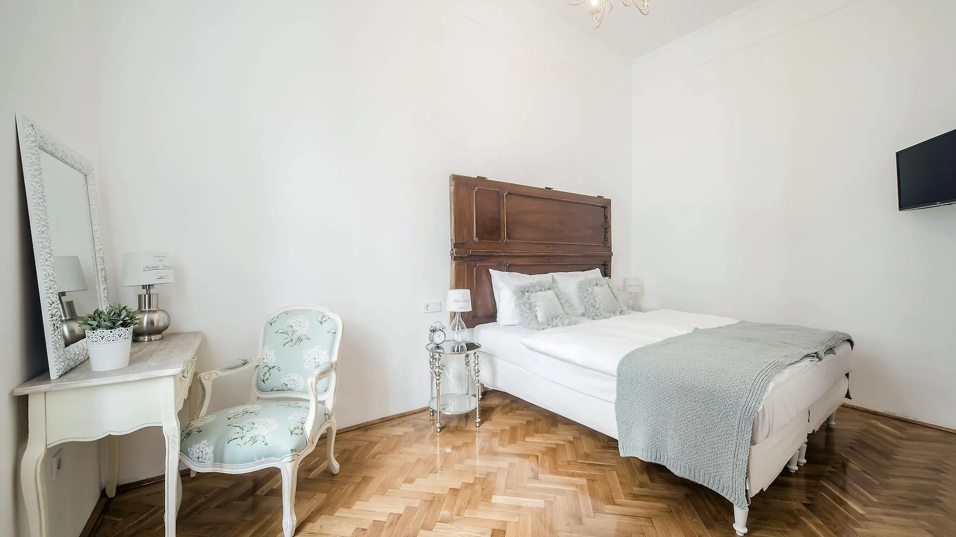 Beletage-Boutique Hotel