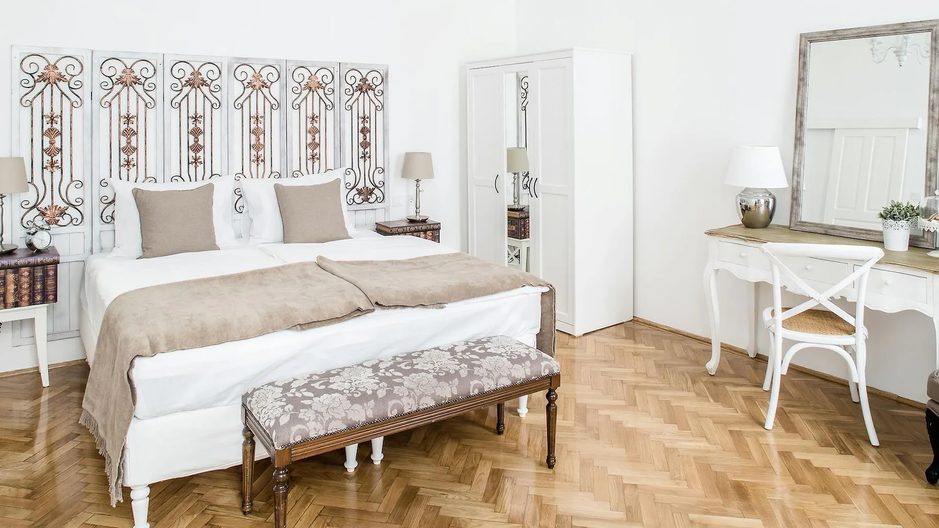 Beletage-Boutique Hotel