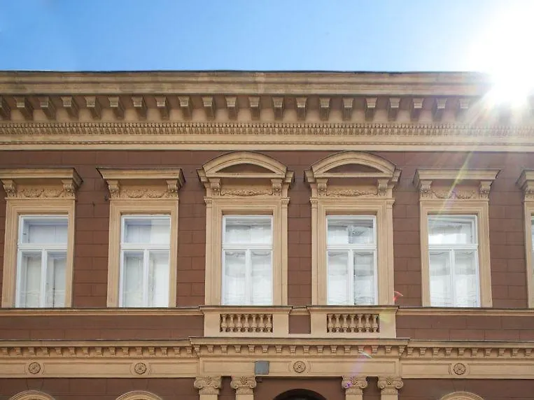 Beletage-Boutique Hotel